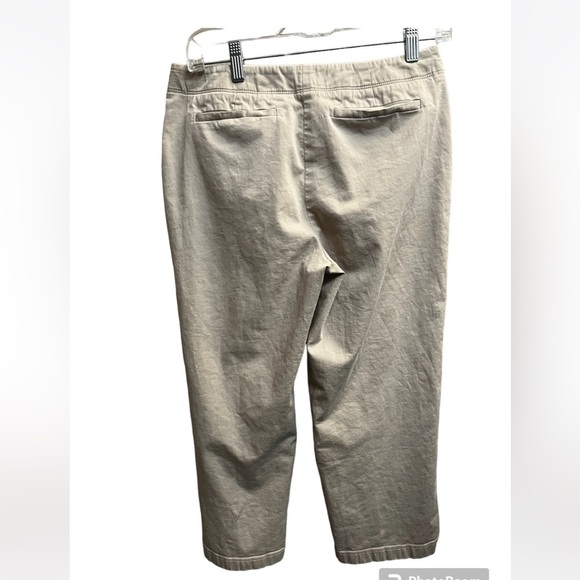 TOMMY BAHAMA women's flat front stretch Capri pants SZ 10 Banana Tropical Beach - Picture 3 of 10